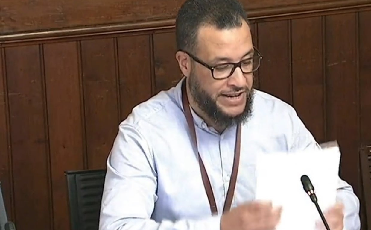 Mohamed Said Badaoui durante una intervención en el Parlament