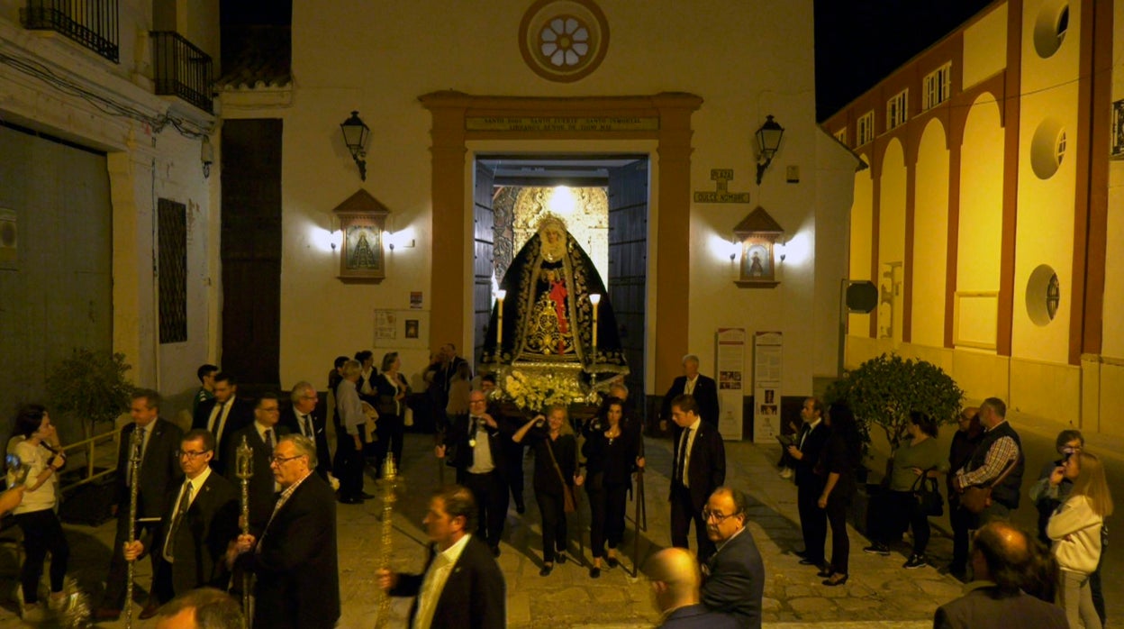 La Magna Mariana se echa  a la calle en Puente Genil con los primeros traslados