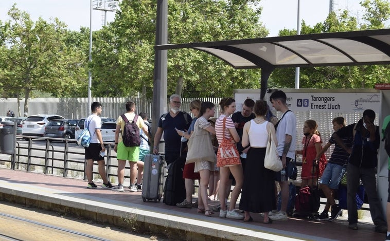 Cortes en el tranvía por el Medio Maratón Valencia: líneas afectadas y horarios del 23 de octubre