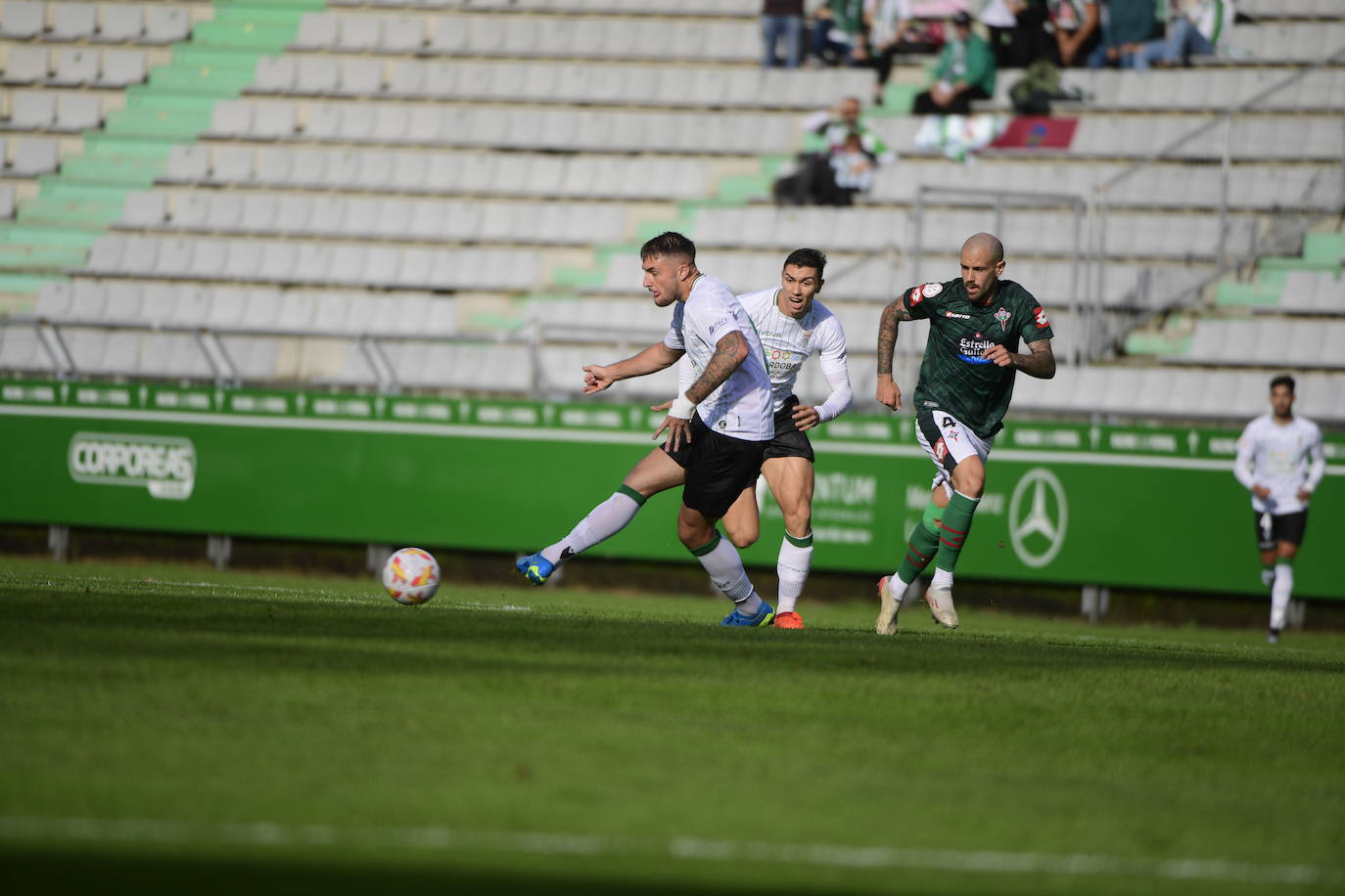 Las mejores imágenes del Racing de Ferrol - Córdoba CF en A Malata