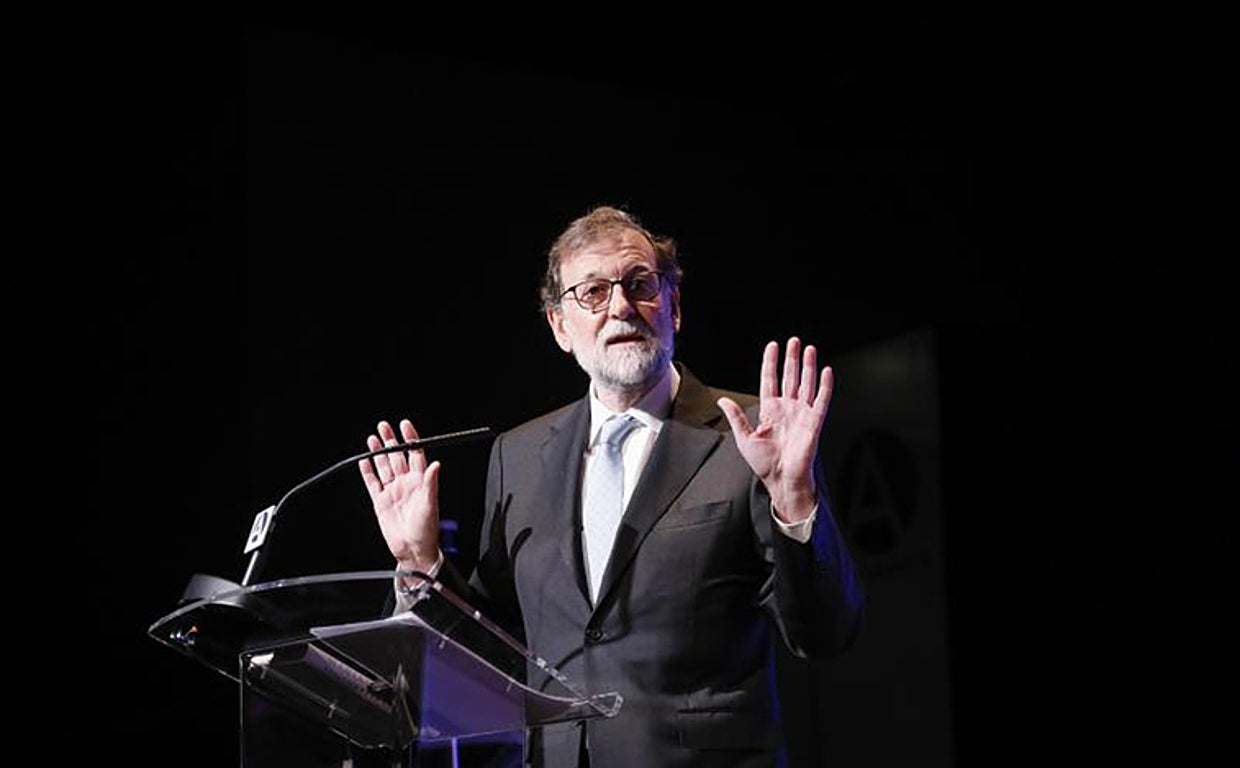 La Fiscalía se opone a suspender la petición andorrana de imputar a Rajoy por la operación Cataluña