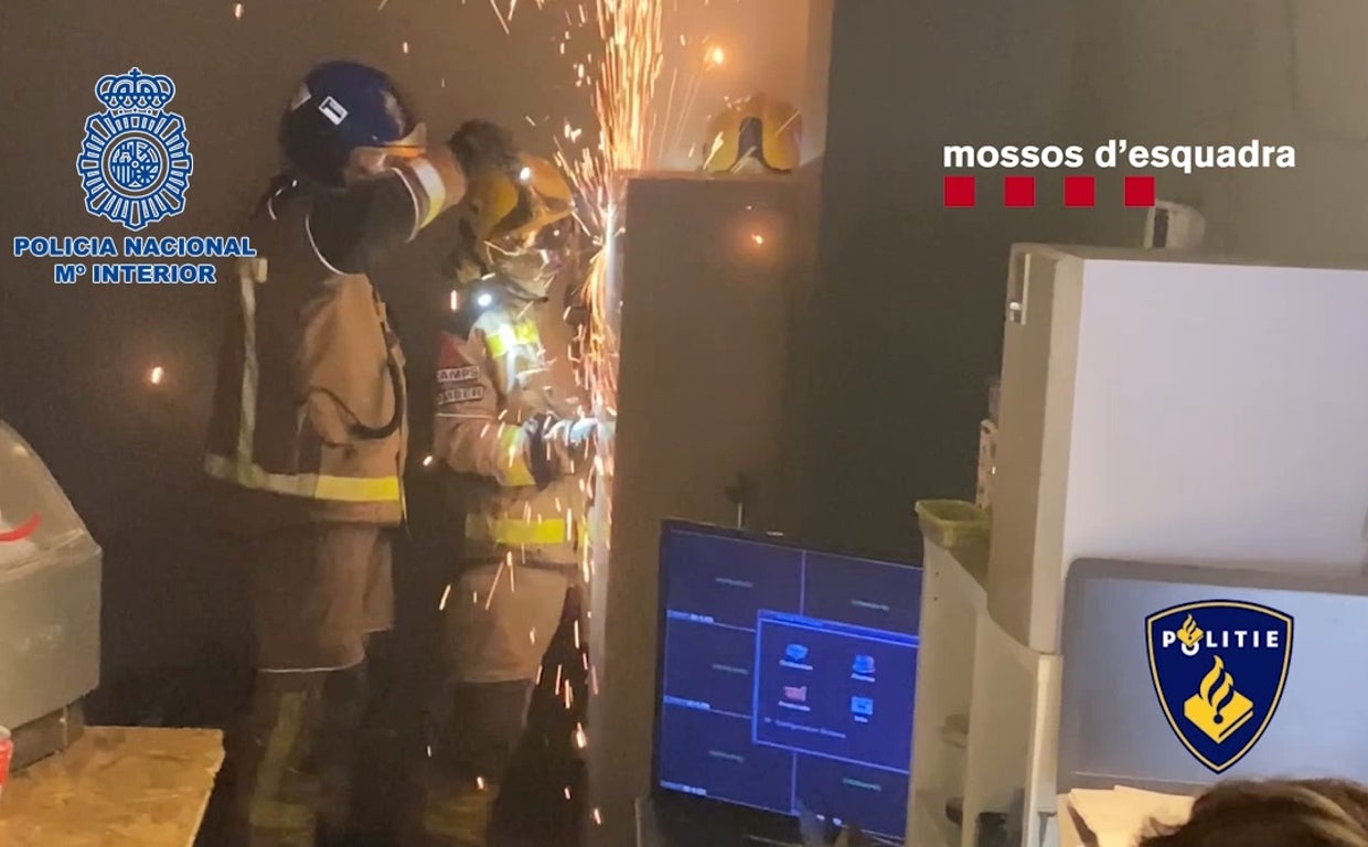 Robos con explosivos en cajeros permiten desarticular los tentáculos financieros de la 'Mocro Mafia' en Cataluña