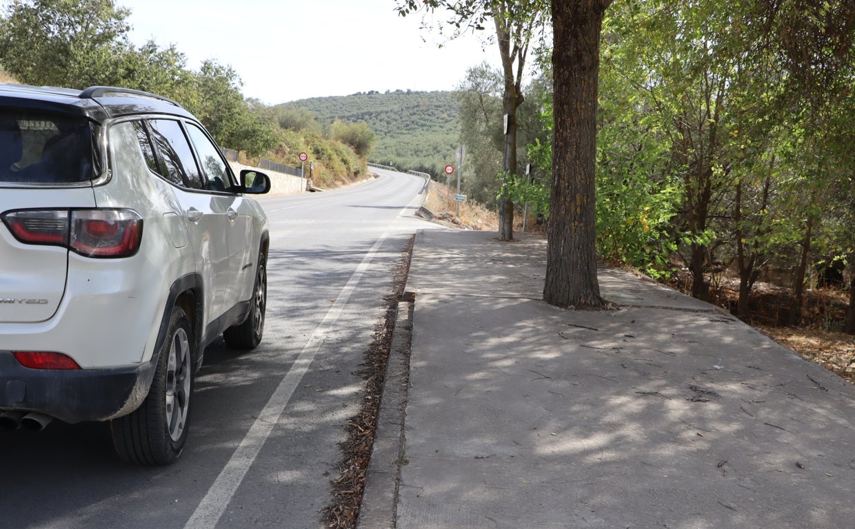 Un vehículo en Campo de Aras