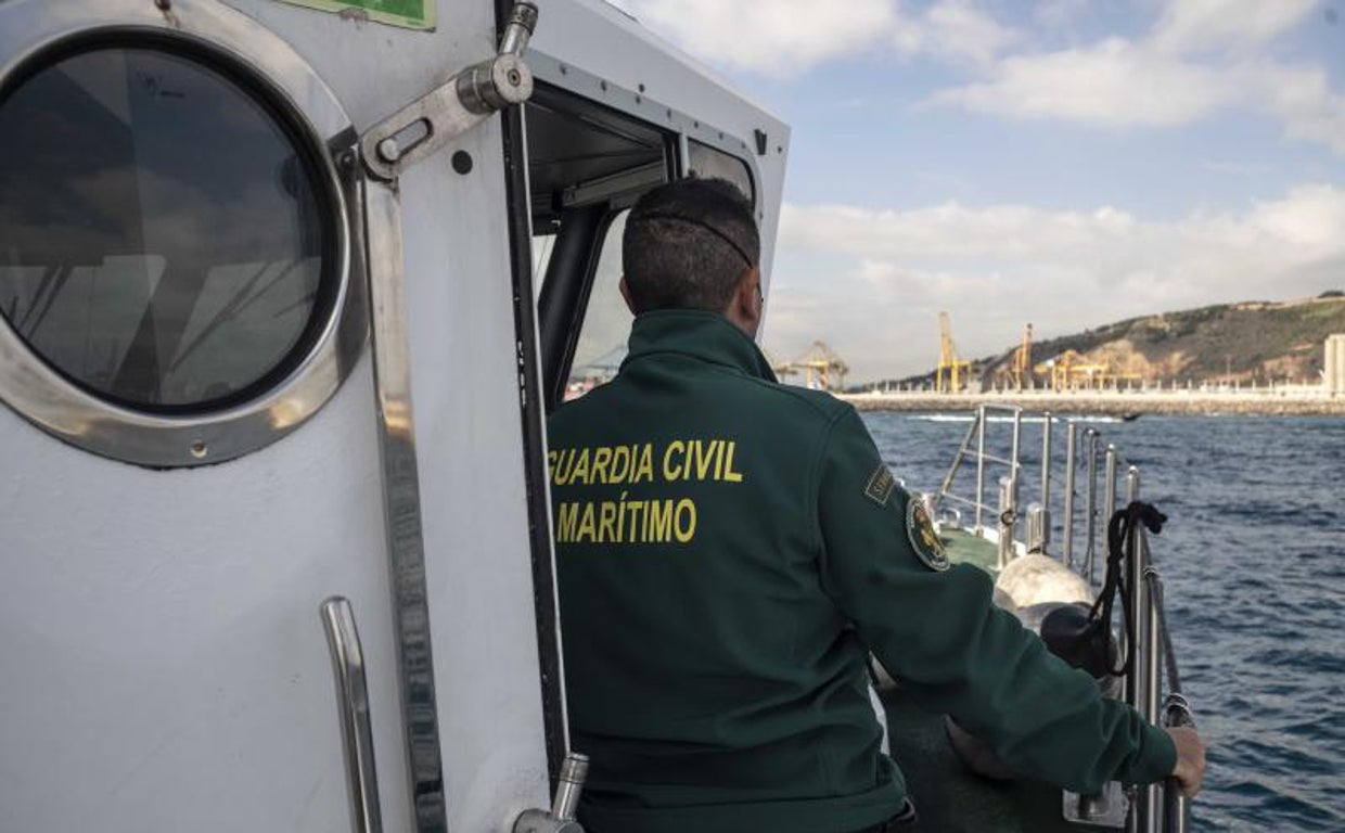 Una patrullera del Servicio Marítimo de la Guardia Civil