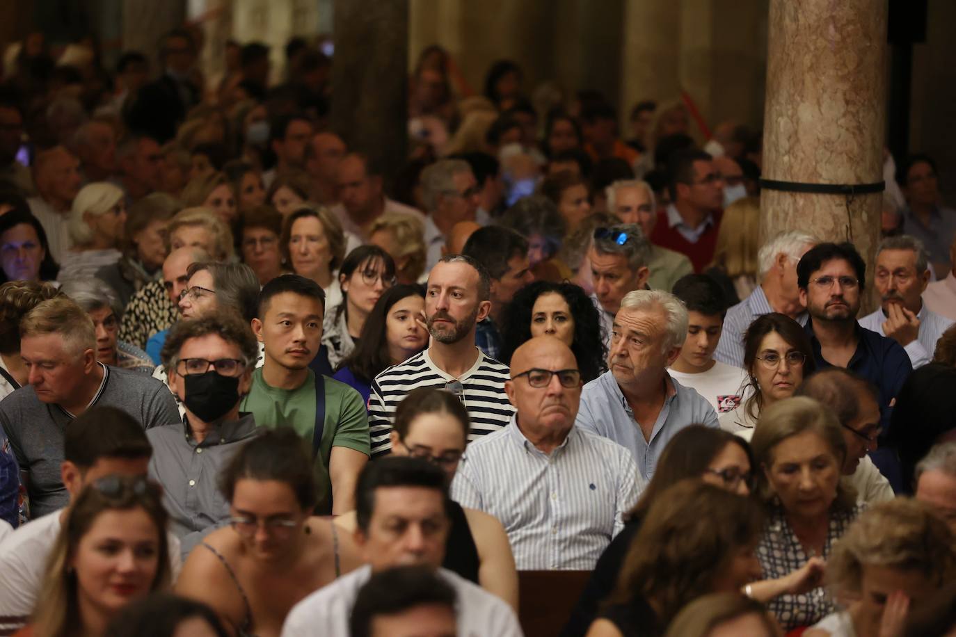 El sobrecogedor &#039;Requiem&#039; de Mozart en la Mezquita-Catedral de Córdoba, en imágenes