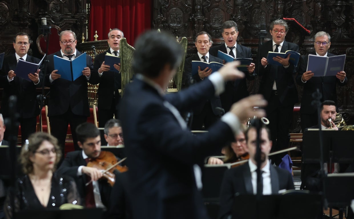 Los intérpretes, durante la misa en la Catedral