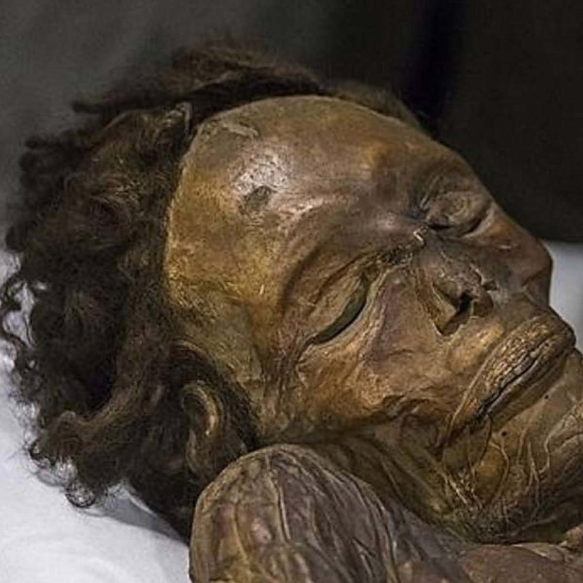 'Jacinto', la momia guanche de Madrid, se 'acerca' a casa