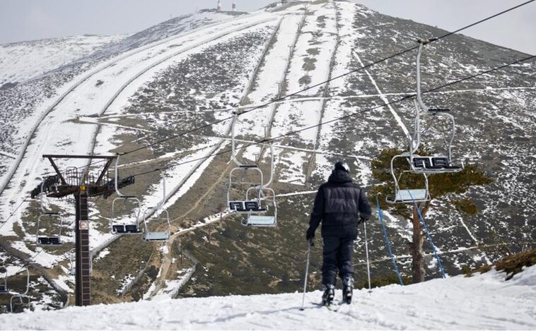 El Gobierno corta el grifo a la estación de Navacerrada y pone en peligro la temporada de esquí