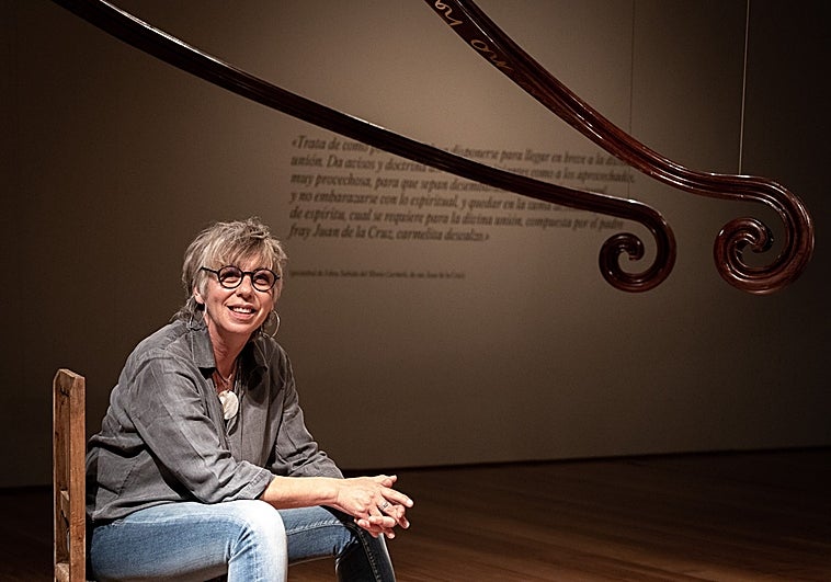 El Centre del Carme une poesía, simbología y misterio en el catálogo de la exposición 'Pamen Pereira. El final del sueño'