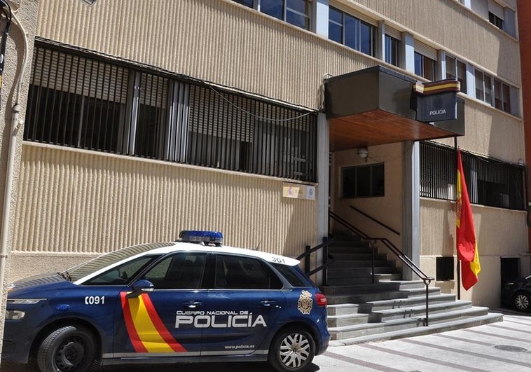 Detenidos siete estudiantes de un instituto de Puertollano, cuatro de ellos menores, por tráfico de drogas