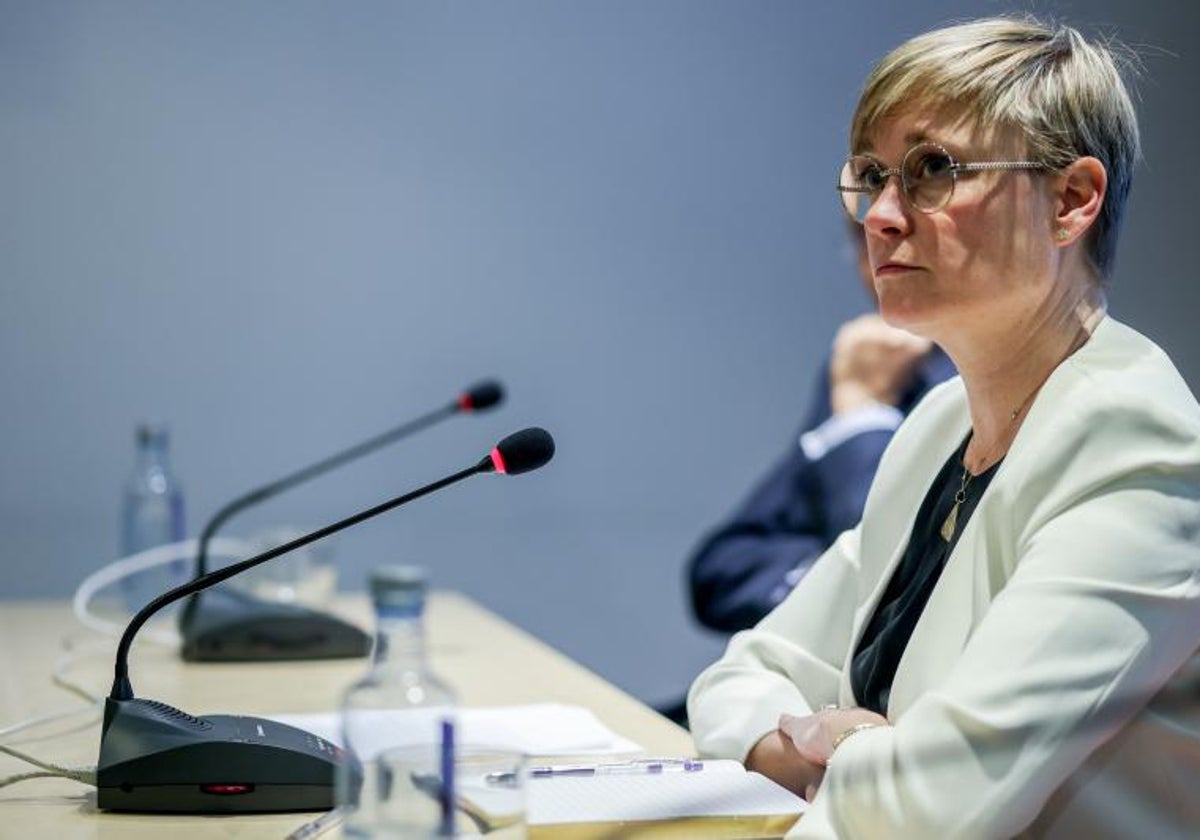Guinda, con el apoyo de Fomento, llama a superar el estilo «jerarquizado y personalista» de Garamendi en la CEOE