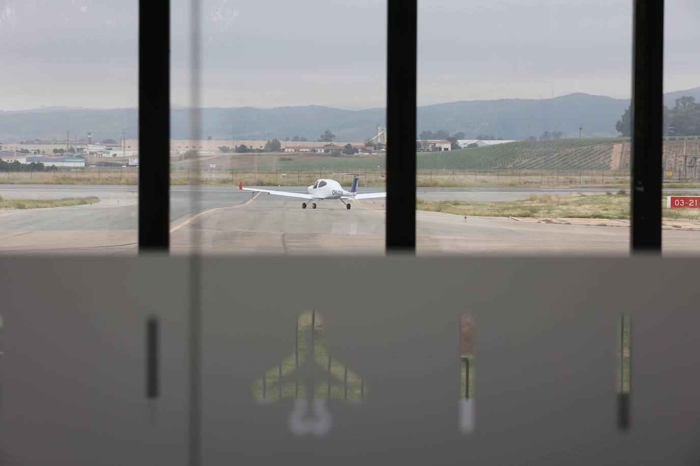La renovada terminal del aeropuerto de Córdoba, en imágenes