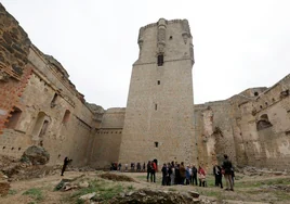 ¿Quieres visitar con ruta guiada el castillo de Belalcázar, uno de los mejores de Andalucía?