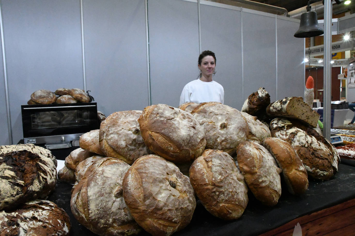 Un recorrido gastronómico por la I Feria de la Alimentación de Talavera
