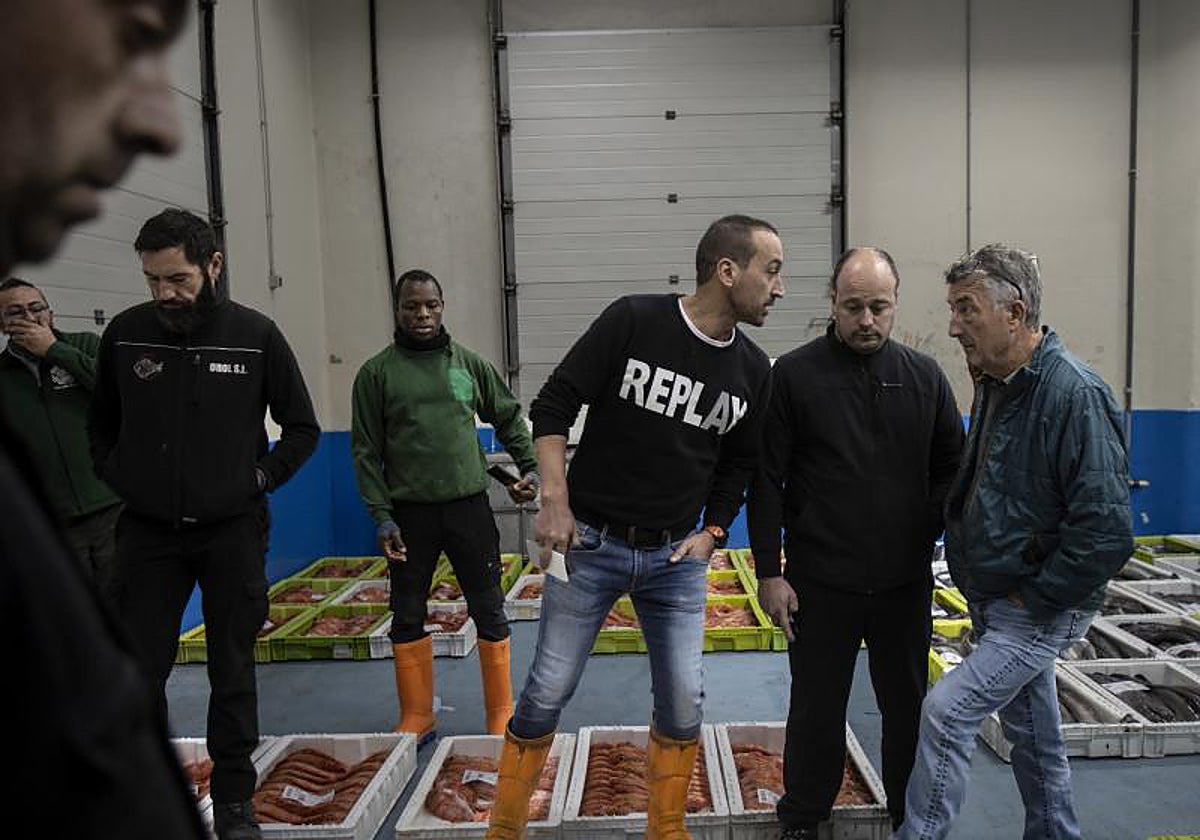 El Gobierno recurre el veto de la pesca de fondo tras un mes de su entrada en vigor