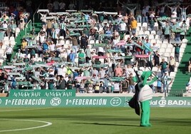 El Córdoba CF no reubicará finalmente a sus socios de Preferencia Alta para el partido con el Linares