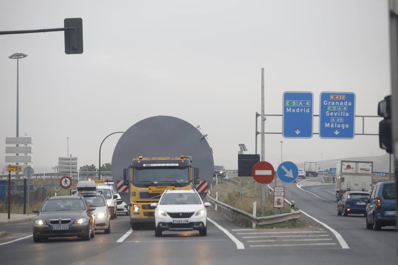 Paro del transporte en Córdoba, imágenes de un arranque sin incidencias