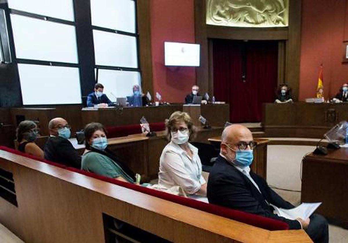 Los acusados, en el juicio celebrado en el TSJC