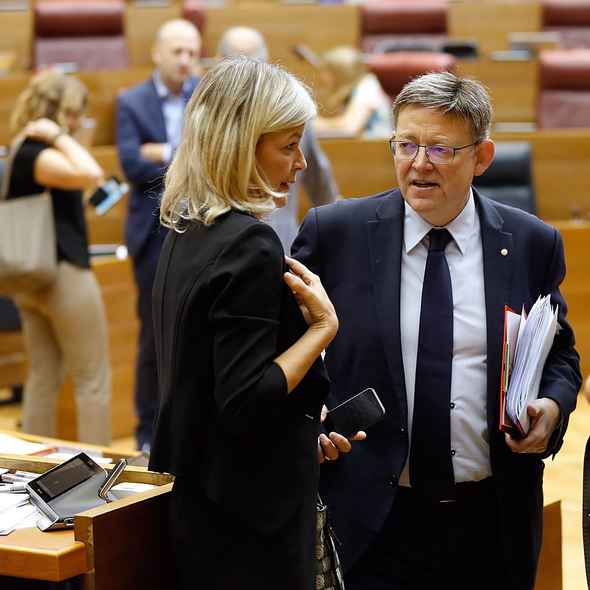 El valenciano puntúa cuatro veces más que un título universitario para ser funcionario de la Generalitat