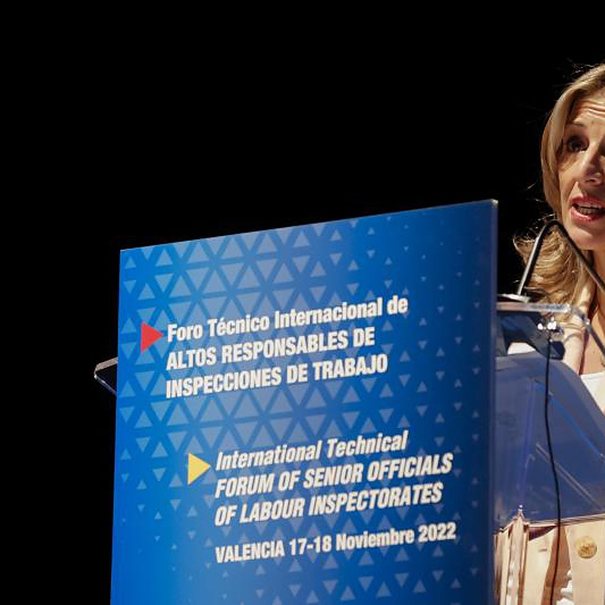 Díaz no defiende a Montero, pero habla con Belarra para rebajar la presión