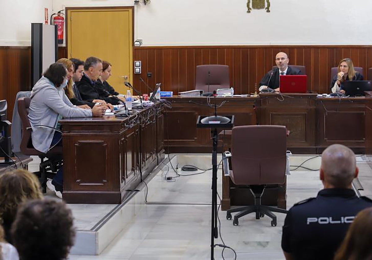 Acusación y defensa recurrirán la sentencia del condenado por asesinar ...