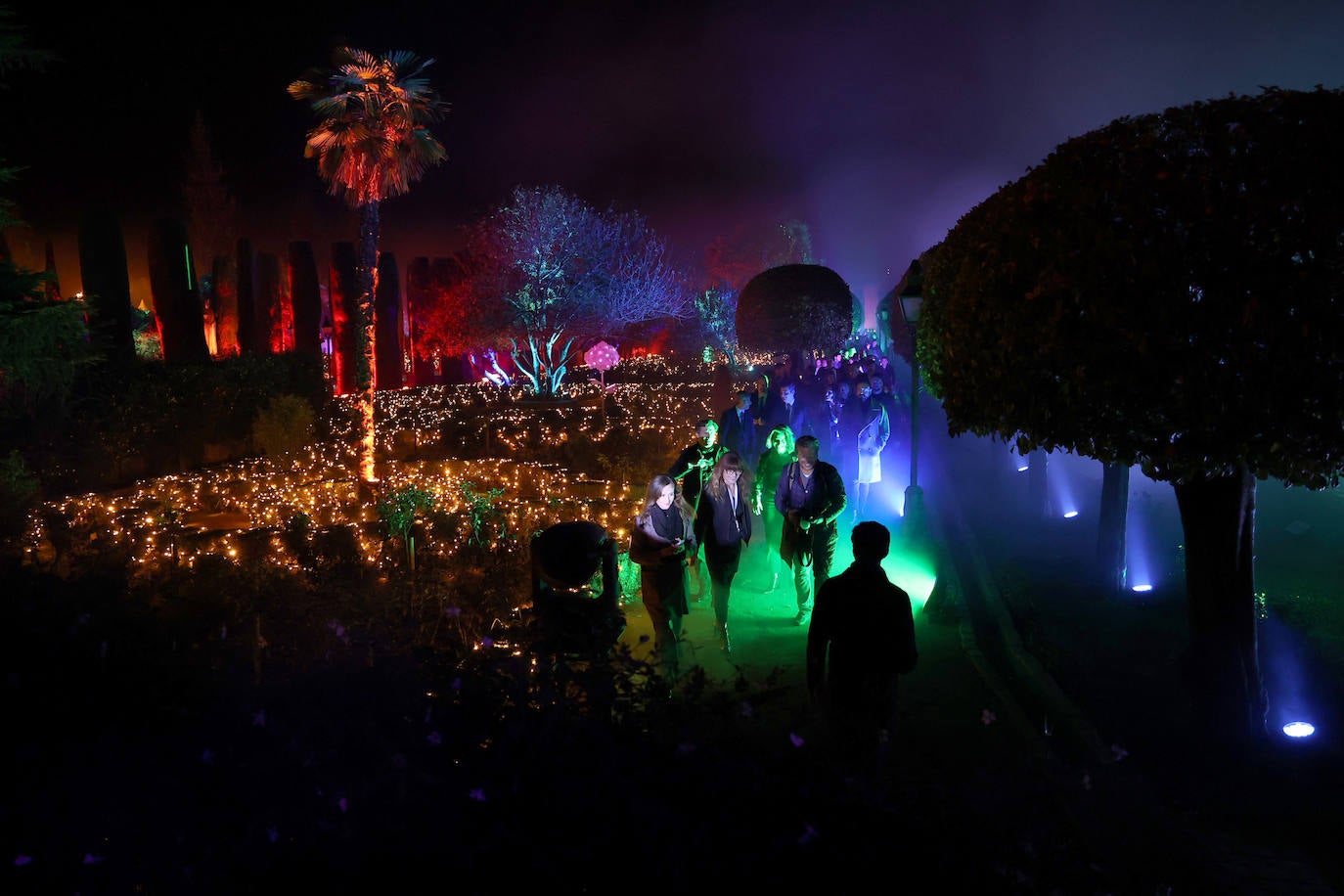 El deslumbrante espectáculo nocturno del Alcázar de Córdoba, en imágenes