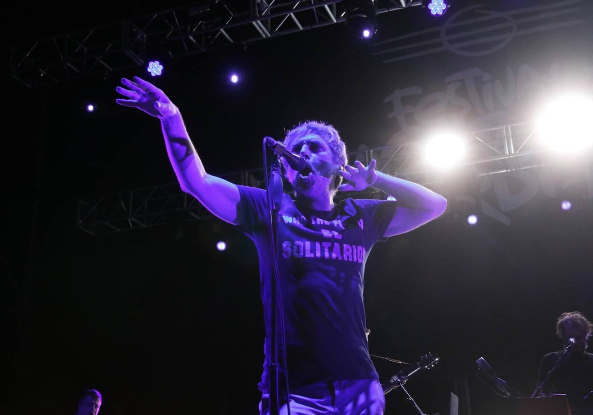 Iván Ferreiro, durante un concierto, en una imagen de archivo