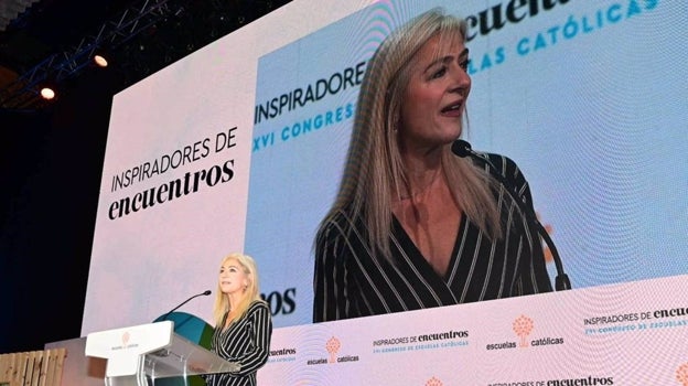 La consejera de Educación, Patricia del Pozo, durante su intervención en el congreso