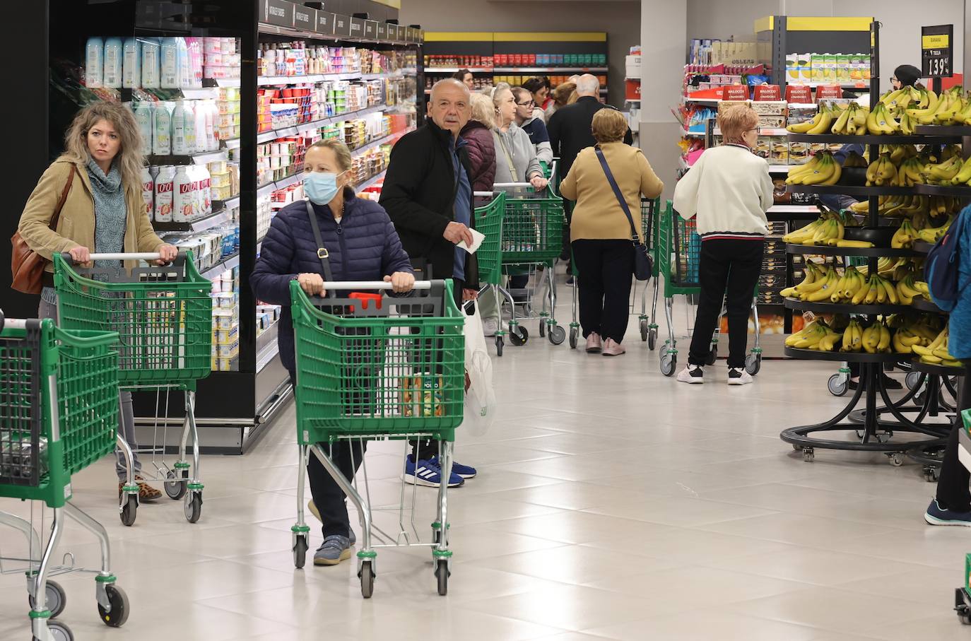 Los dos nuevos supermercados de Mercadona en Córdoba, en imágenes