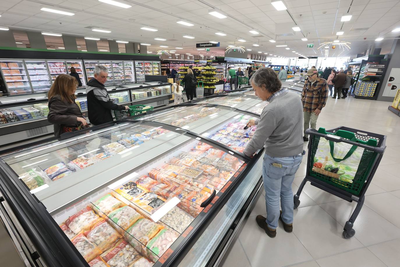 Los dos nuevos supermercados de Mercadona en Córdoba, en imágenes