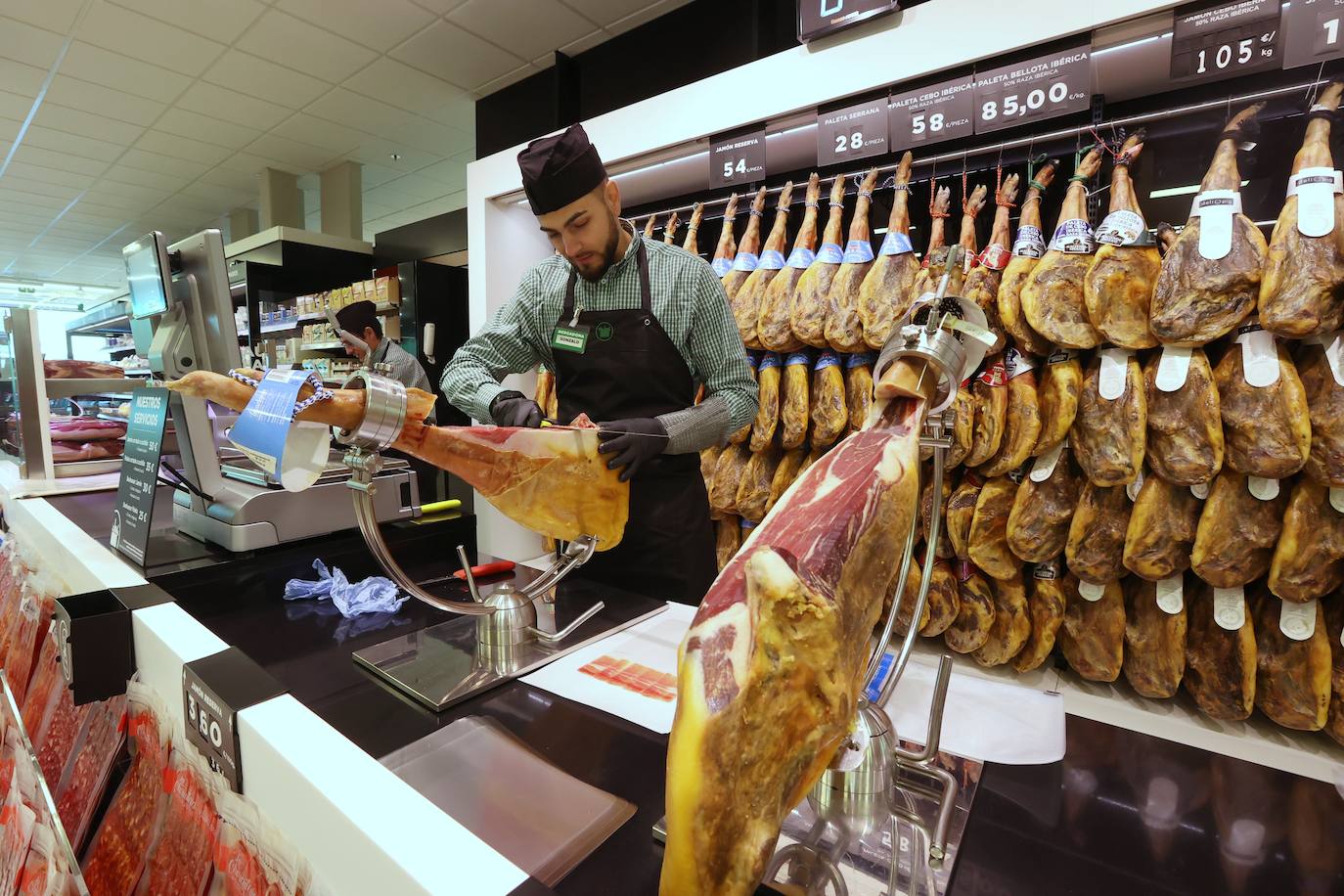 Los dos nuevos supermercados de Mercadona en Córdoba, en imágenes