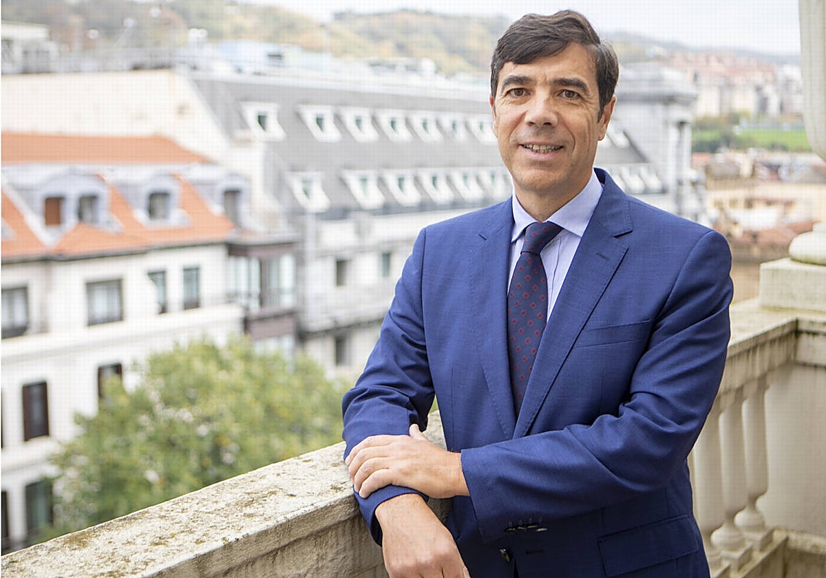 Anton Arriola, nuevo presidente de Kutxabank, grupo al que pertenece ...