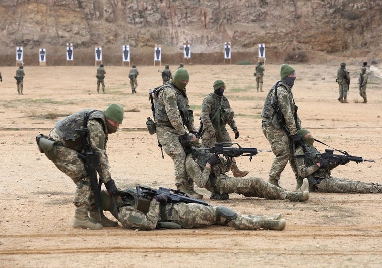 Y, de repente, la guerra y al frente