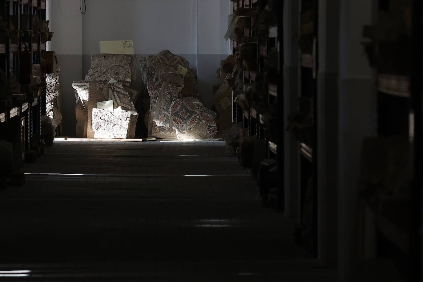 Las primeras imágenes del almacén arqueológico del Silo en Córdoba