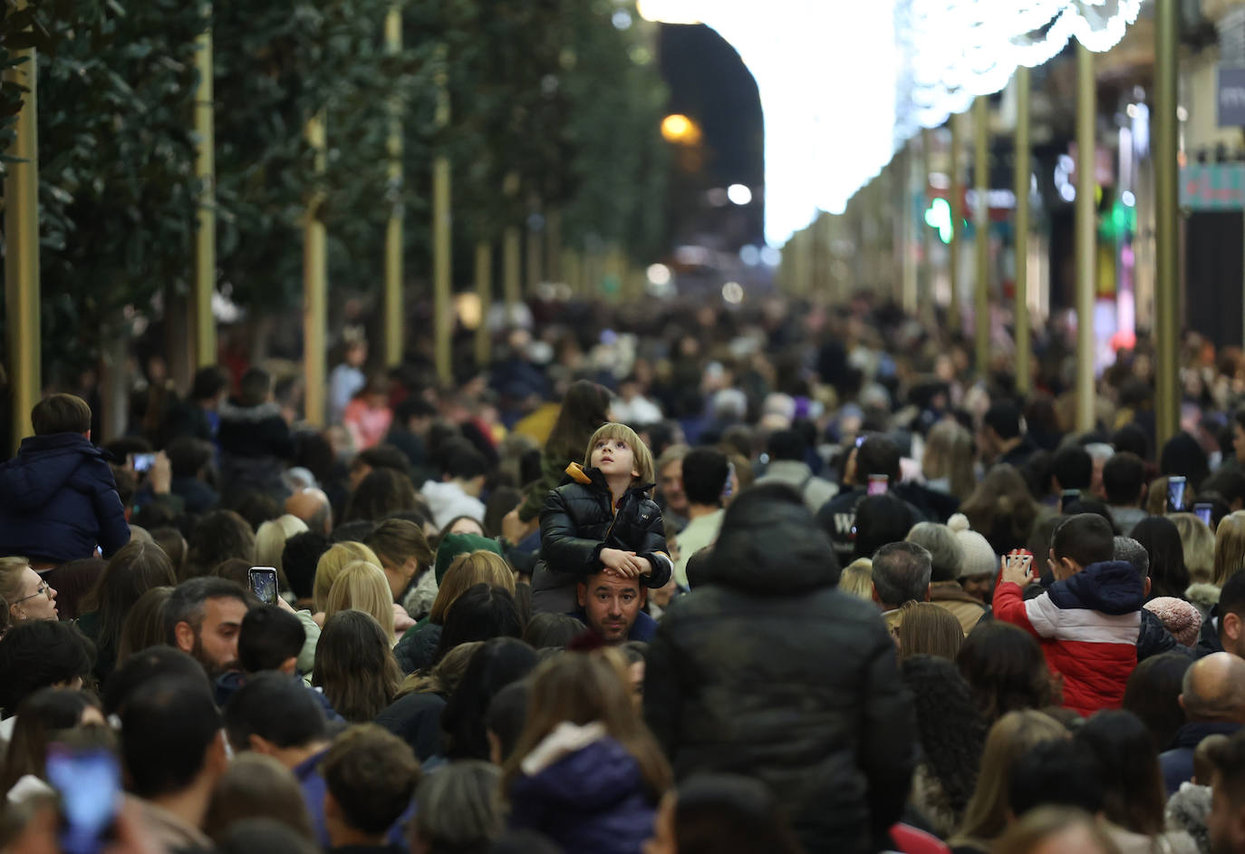 El deslumbrante estreno del espectáculo de luz y música de Cruz Conde en Córdoba, en imágenes