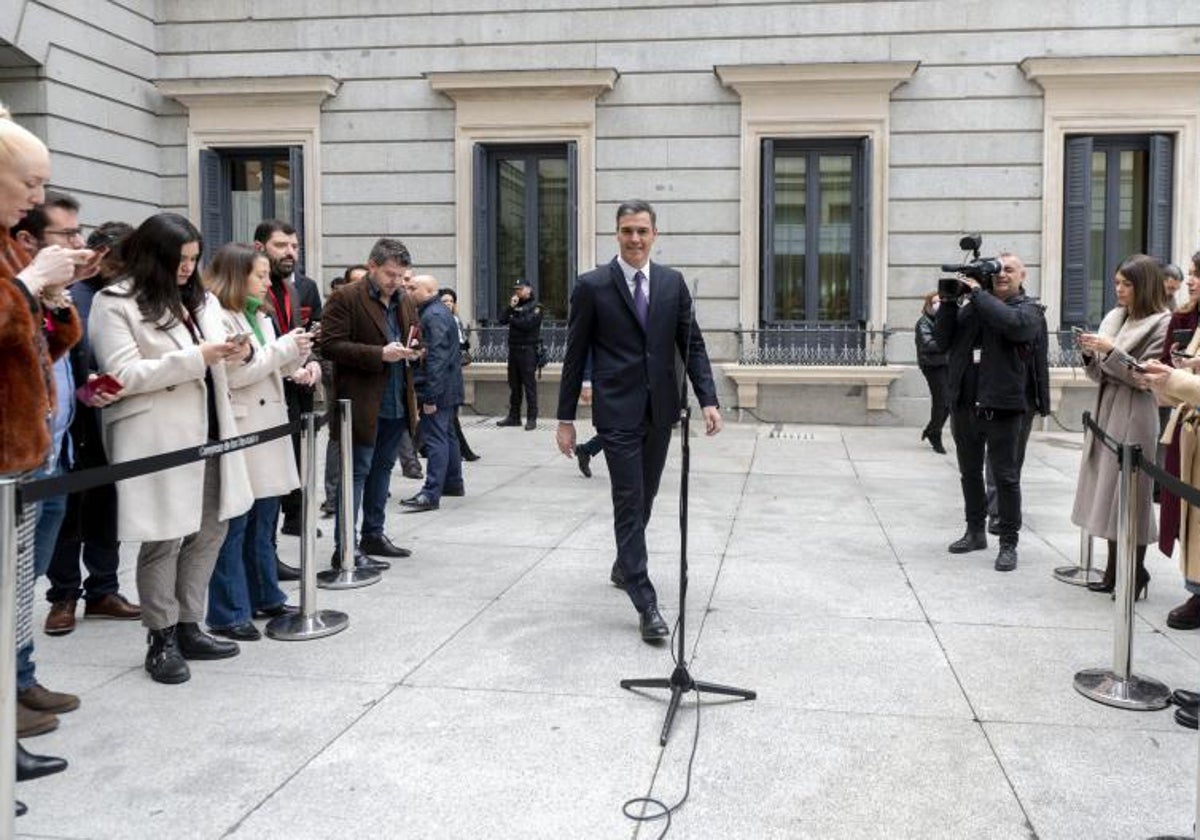 Sánchez anticipa una rebaja limitada de la malversación de la mano de ERC