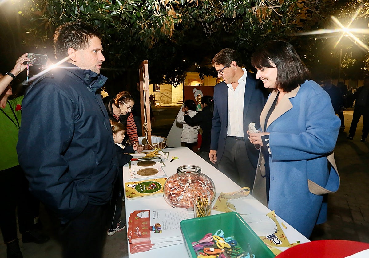 La vicepresidenta de la Diputación de Alicante, Julia Parra, en el inicio de las actividades navideñas en el MARQ.