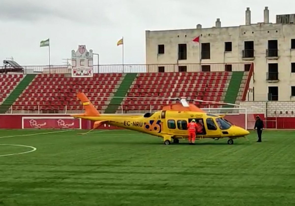 El helicóptero que trasladó al pequeño de 22 meses al Virgen del Rocío de Sevilla