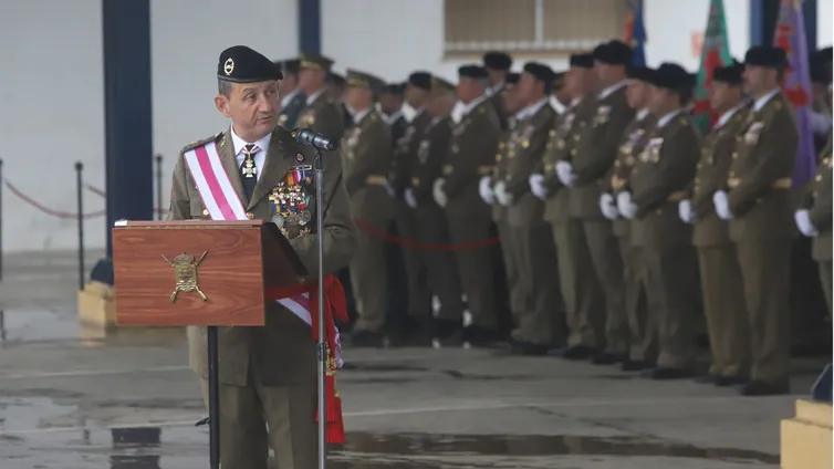 En imágenes, el solemne desfile militar de la BRI X de Córdoba por la Inmaculada