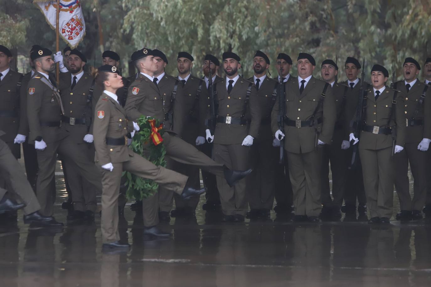 En imágenes, el solemne desfile militar de la BRI X de Córdoba por la Inmaculada