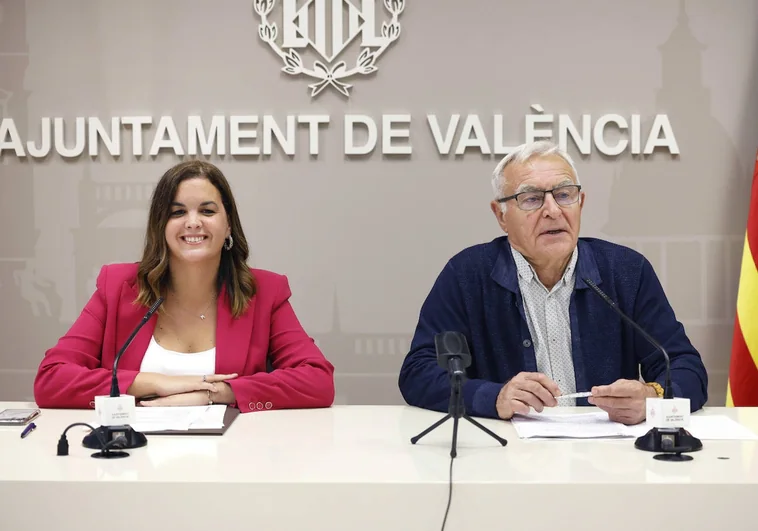 El Gobierno de Joan Ribó en Valencia blinda las ayudas a dedo a entidades catalanistas hasta 2025