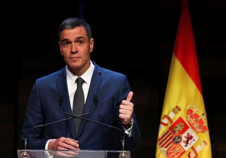 Sánchez arrincona al Poder Judicial y fuerza el vuelco en el Constitucional