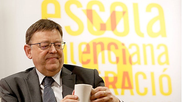 Imagen de archivo de Ximo Puig en un acto organizado por Escola Valenciana