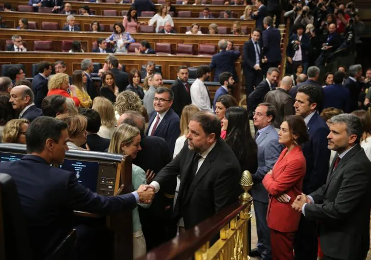 PSOE y ERC consuman una malversación a la carta para Junqueras