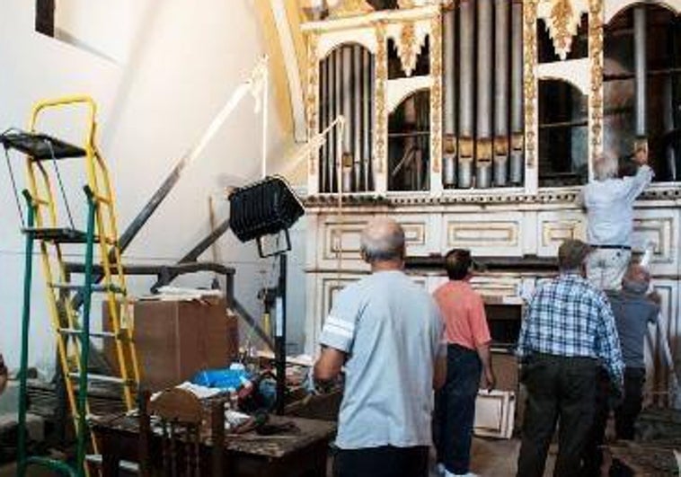 El pequeño pueblo de Segovia empeñado en que su órgano barroco deje de estar «mudo»