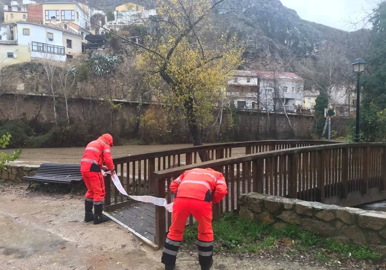 Varias incidencias por las lluvias, con cortes de carreteras en Ciudad Real y Cuenca