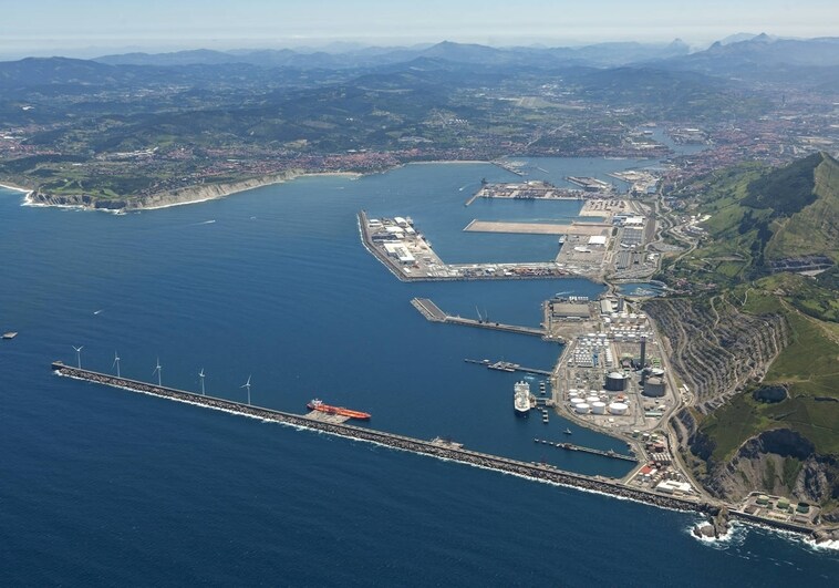 Europa obliga al Puerto de Bilbao a pagar el impuesto de sociedades