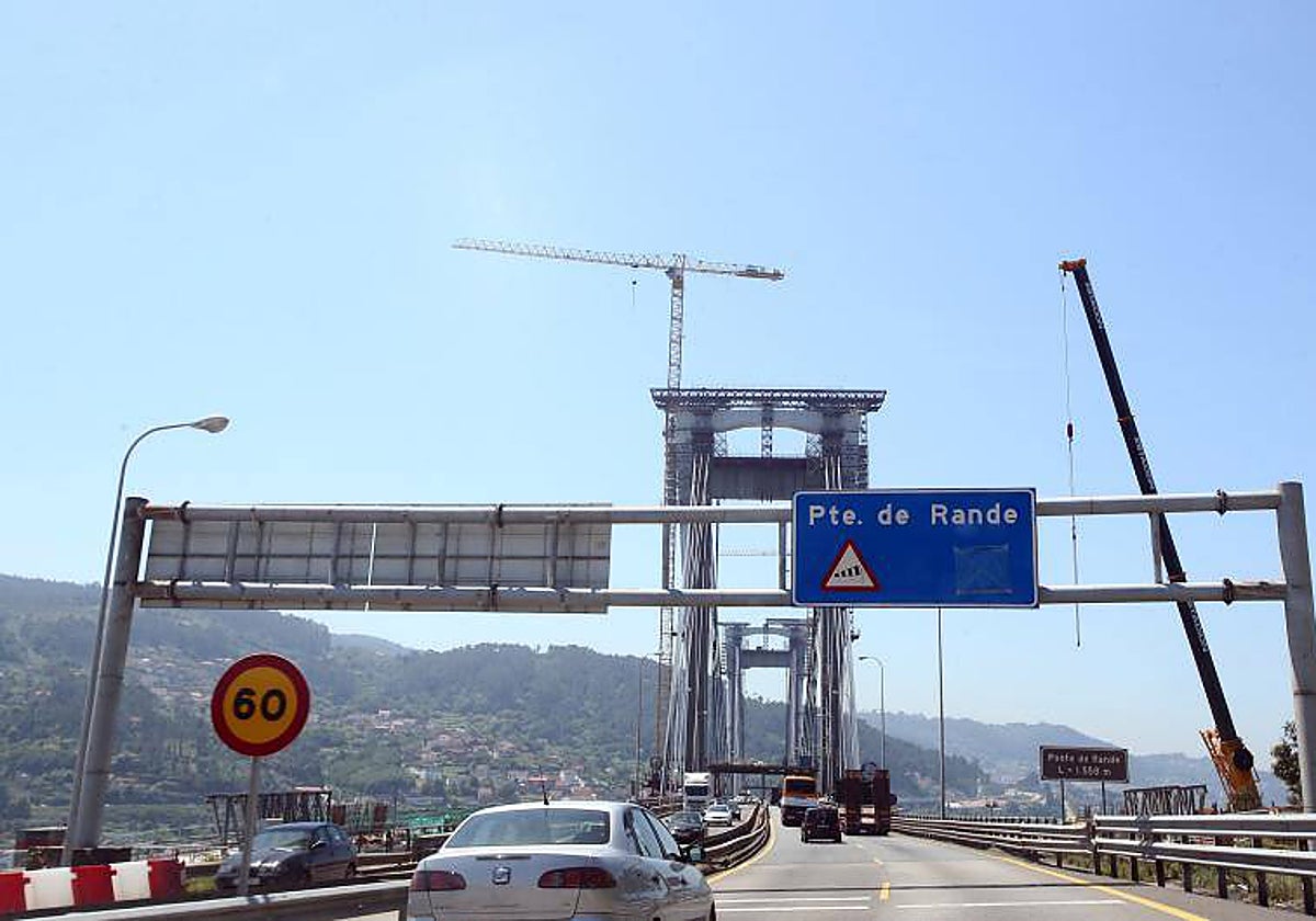 Audasa aumenta un 1 % más los peajes por las obras de Rande