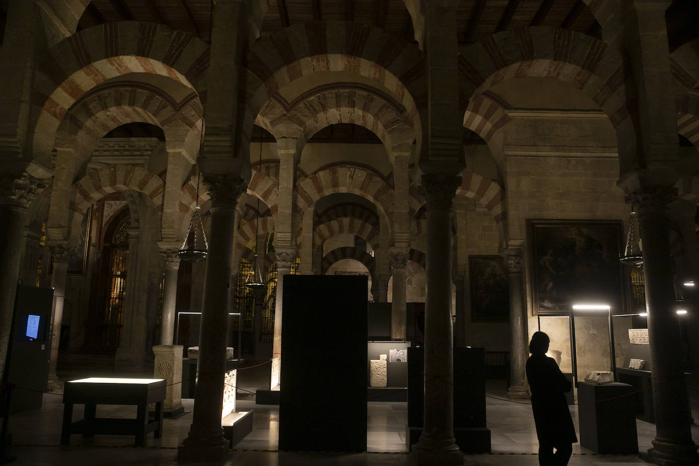 Exposición &#039;Cambio de era&#039; en Córdoba | La exposición en la Mezquita-Catedral, en imágenes