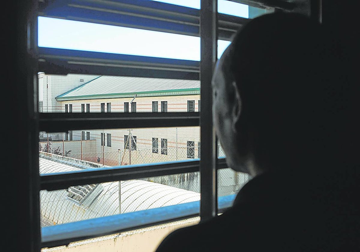 Un recluso en su celda de la cárcel de Valdemoro